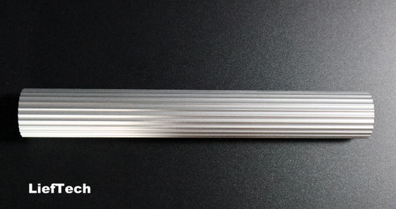厚さ 1.2mm アルミ合金管 ローラーシャフト 波紋アルミ管