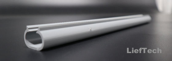 隠されたプラスチックワイヤガイド 厚さ2mm 標準長さ4メートル